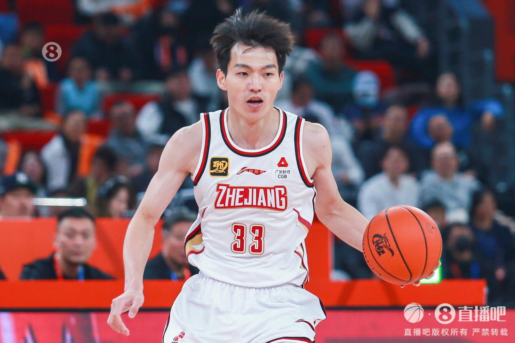 發(fā)揮穩(wěn)定！吳前12中6&三分8中4貢獻(xiàn)17分3板2助1斷